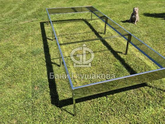 Металлическая грядка для дачи